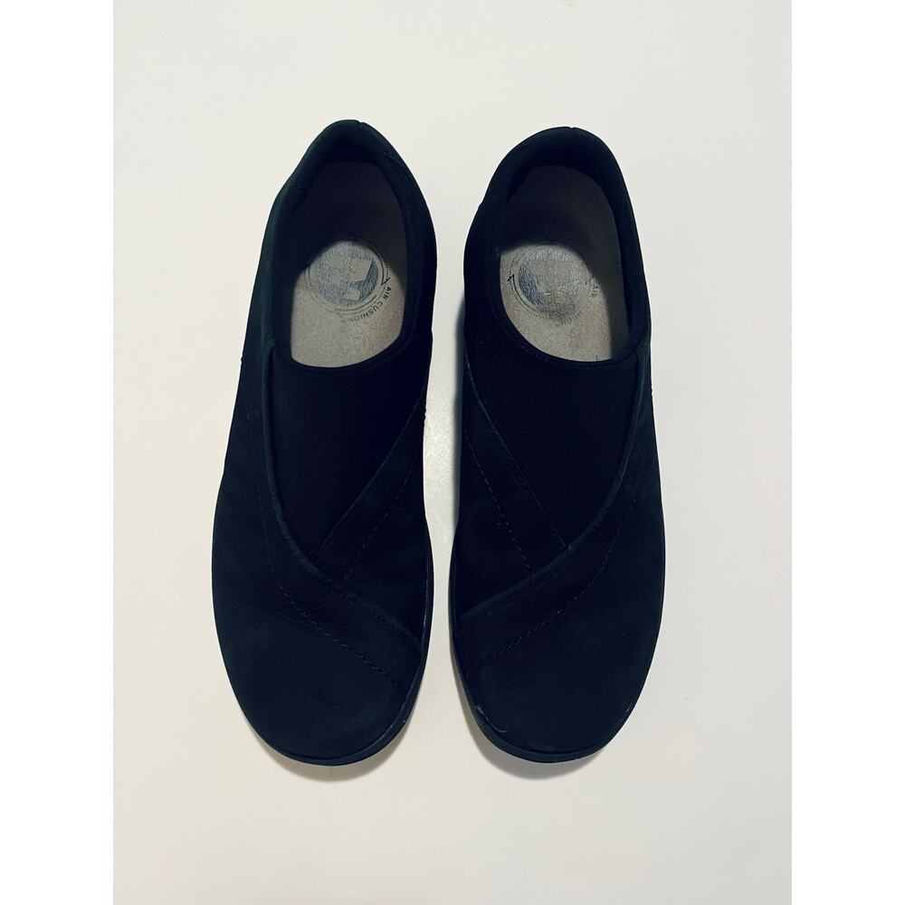 Merrell slip ons - Picture 2 of 5